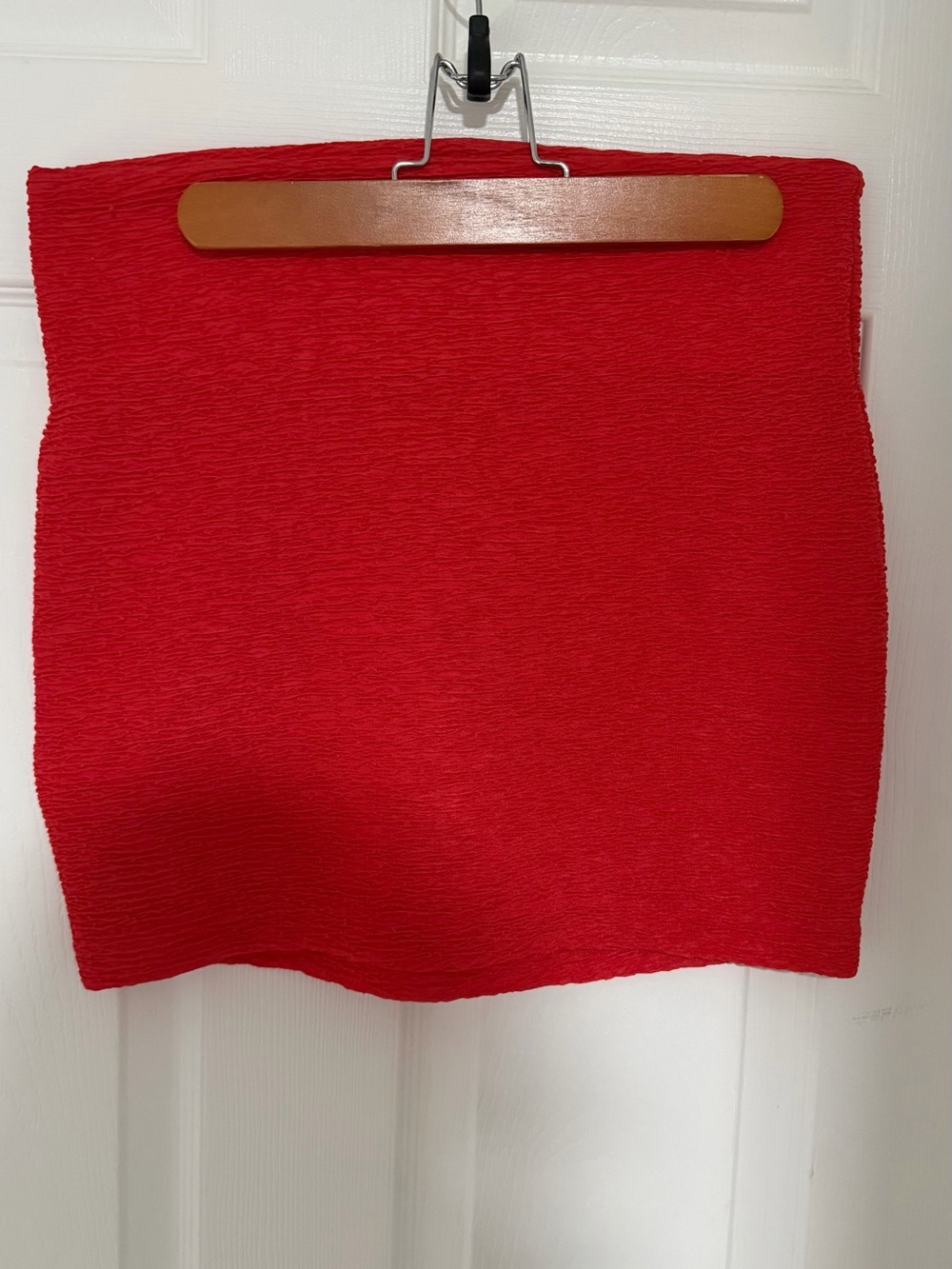 BCBGeneration Red Textured Mini Skirt